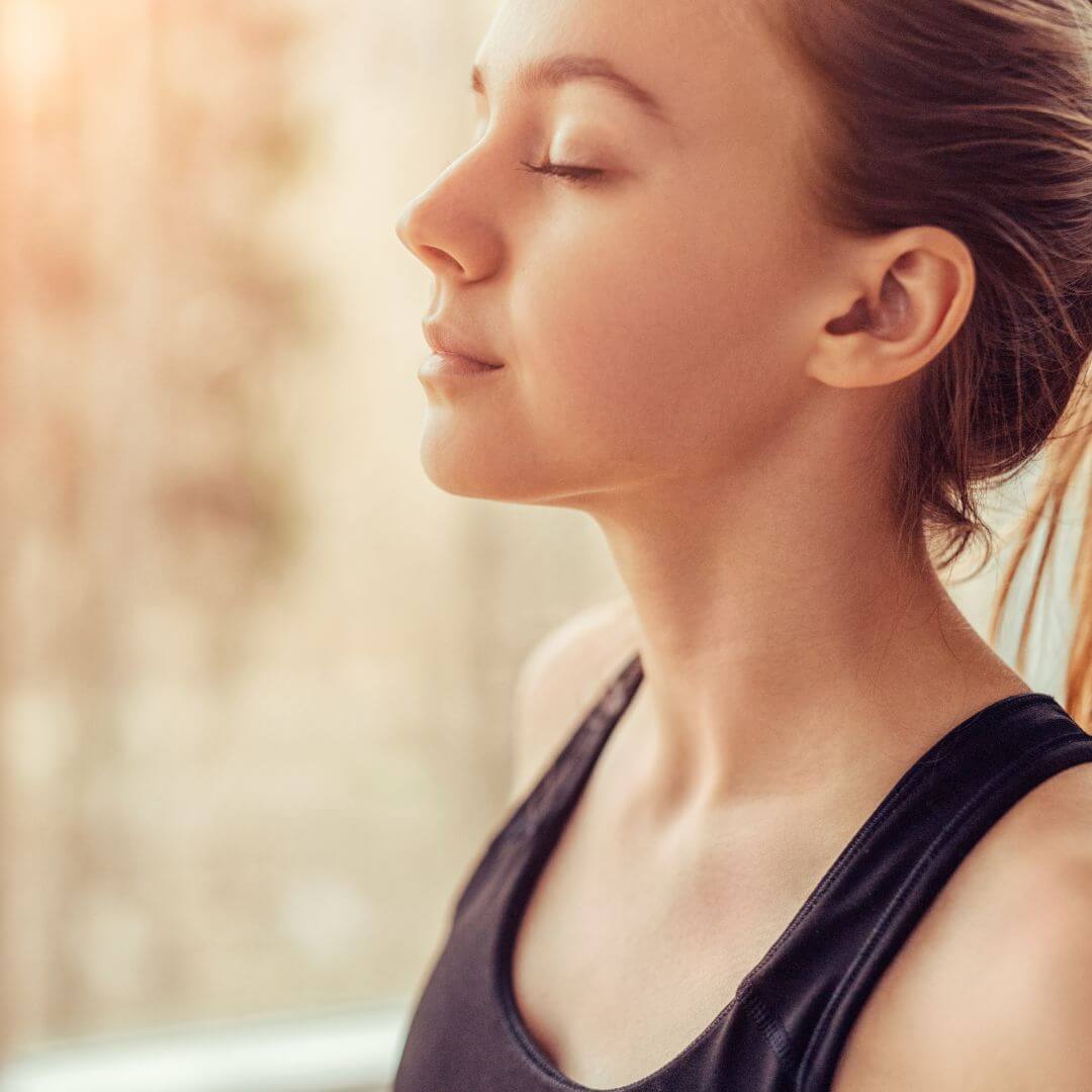 femme qui fait de la méditation